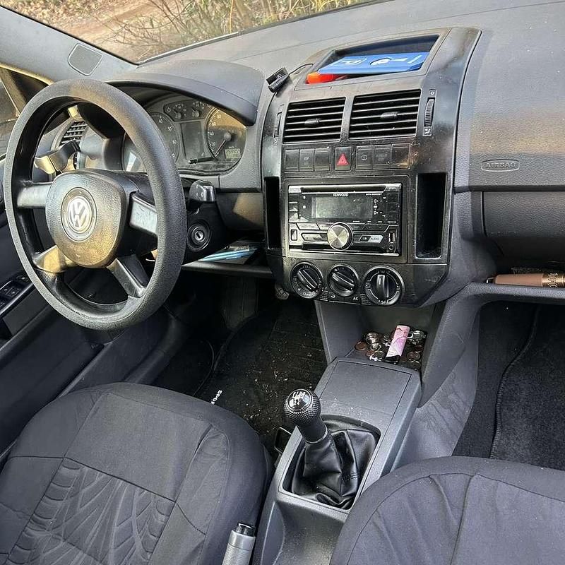 Gebraucht VW Polo Classicline 64 PS (47 kW) 2006 Grau Kleinwagen