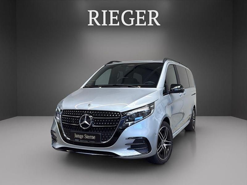 Silber Gebraucht 2024 Mercedes V300 Avantgarde Van / Kleinbus | 85.799 € (Teuer) - Bild 1/4
