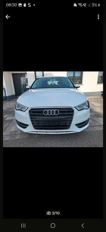 Weiß Gebraucht 2013 Audi A3 Sportback Limousine | 7.990 € (Guter Preis) - Bild 1/4