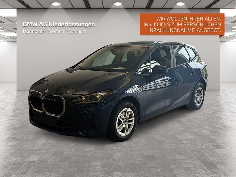 Blau Gebraucht 2022 BMW 225 Active Tourer Van / Kleinbus | 31.209 € (Fairer Preis) - Bild 1/4