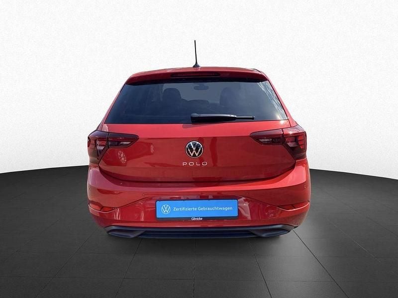 Second-hand VW Polo Life 95 CP (69 kW) 2025 Roșu Hatchback