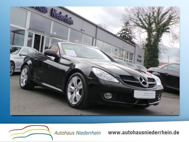 Schwarz metallic Gebraucht 2008 Mercedes SLK200 Cabrio | 13.500 € (Fairer Preis) - Bild 1/4