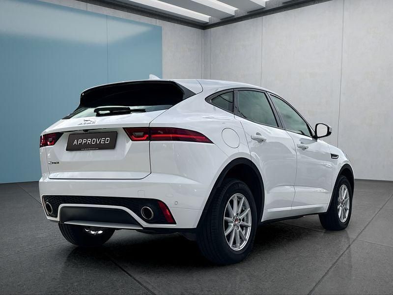 Gebraucht Jaguar E-Pace 150 PS (110 kW) 2019 Weiß SUV