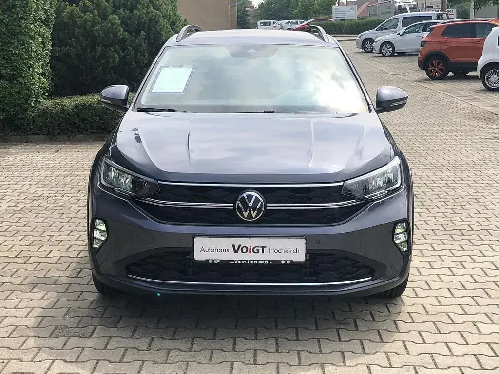 Gebraucht VW Taigo S 110 PS (80 kW) 2024 Grau SUV