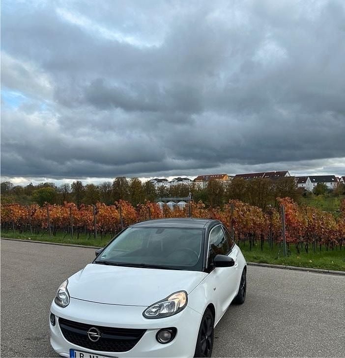Weiß Gebraucht 2017 Opel Adam Kleinwagen | 9.500 € (Fairer Preis) - Bild 1/4