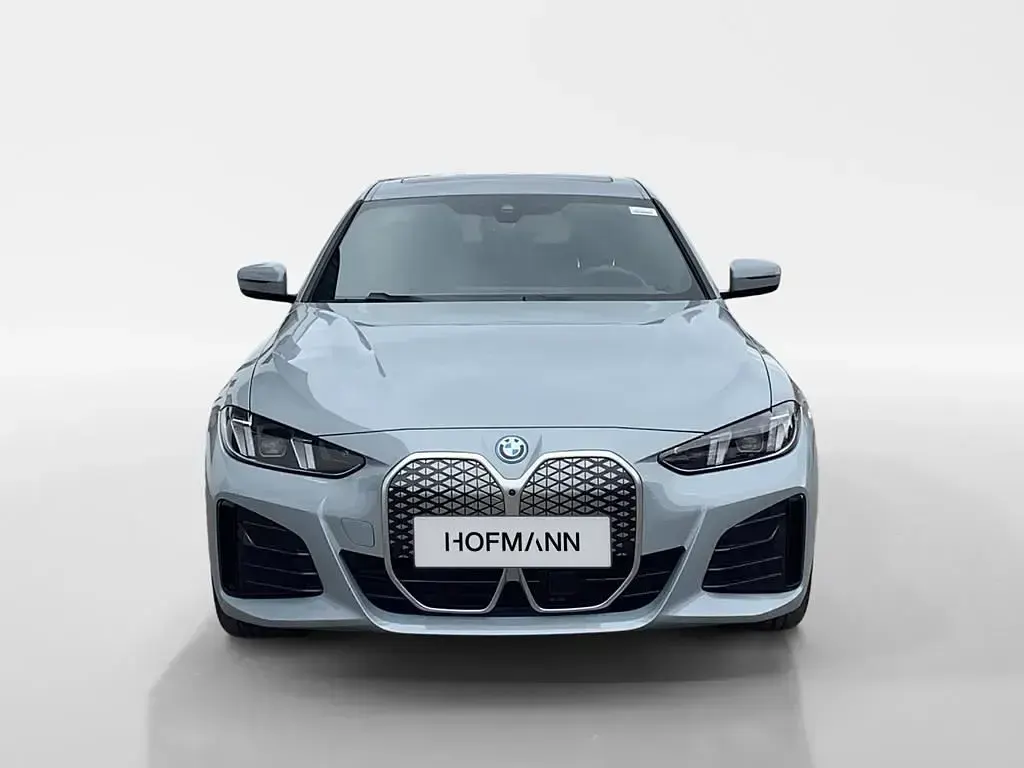 Gebraucht BMW i4 M Sport 250 kW (340 PS) 2025 Grau Limousine