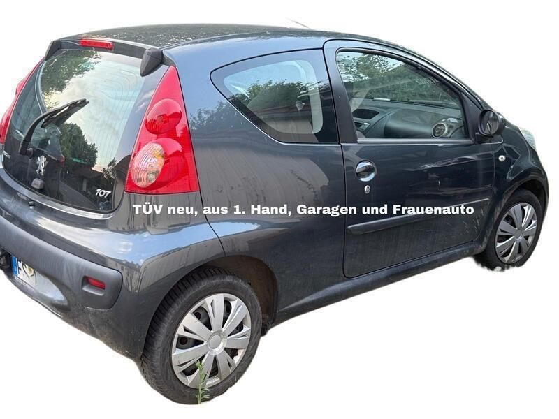 Schwarz Gebraucht 2005 Peugeot 107 Kleinwagen | 2.200 € (Fairer Preis) - Bild 1/2
