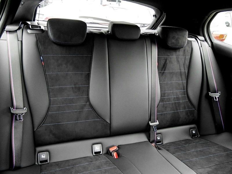 Neu BMW 120 M Sport 170 PS (125 kW) 2025 Weiß Kleinwagen