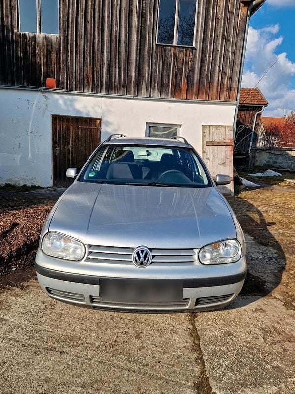 Gebraucht VW Golf IV 101 PS (74 kW) 2001 Silber Kombi