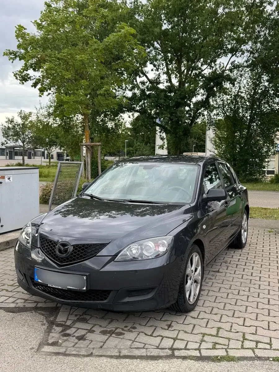 Gebraucht Mazda 3 84 PS (61 kW) 2007 Grau Kleinwagen