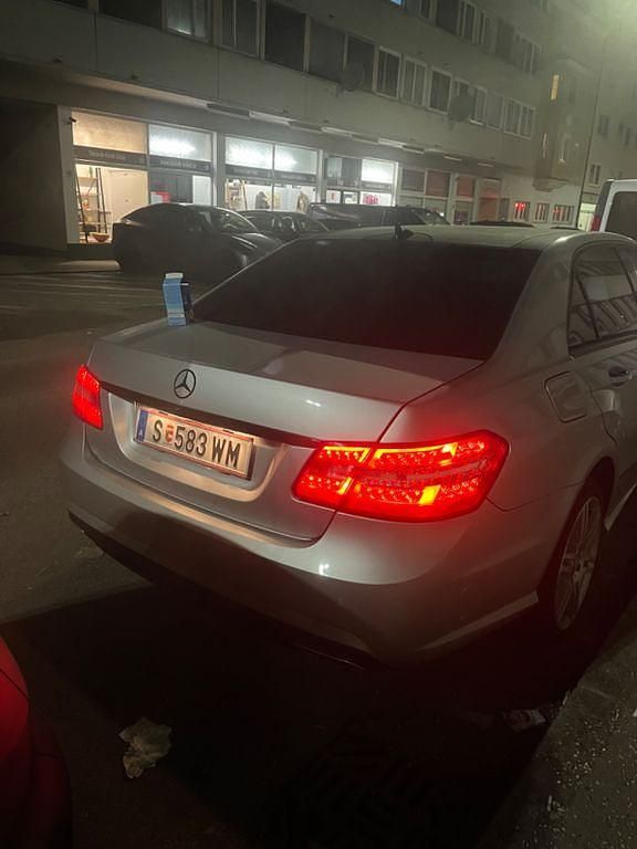 Gebraucht Mercedes E350 Avantgarde 231 PS (169 kW) 2009 Silber Limousine