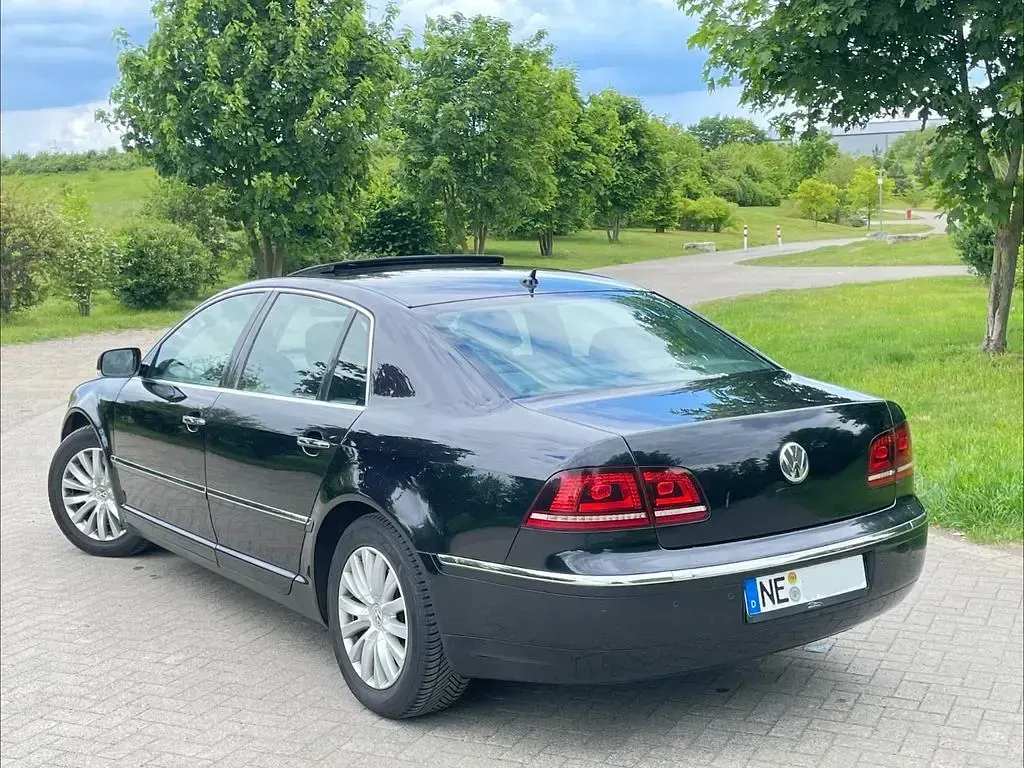 Gebraucht VW Phaeton 239 PS (175 kW) 2012 Schwarz Limousine