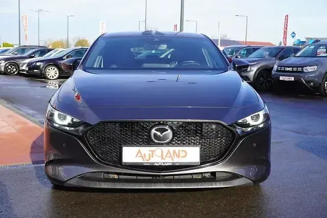 Używany Mazda 3 Selection 179 KM (131 kW) 2020 Szary Sedan/Limuzyna