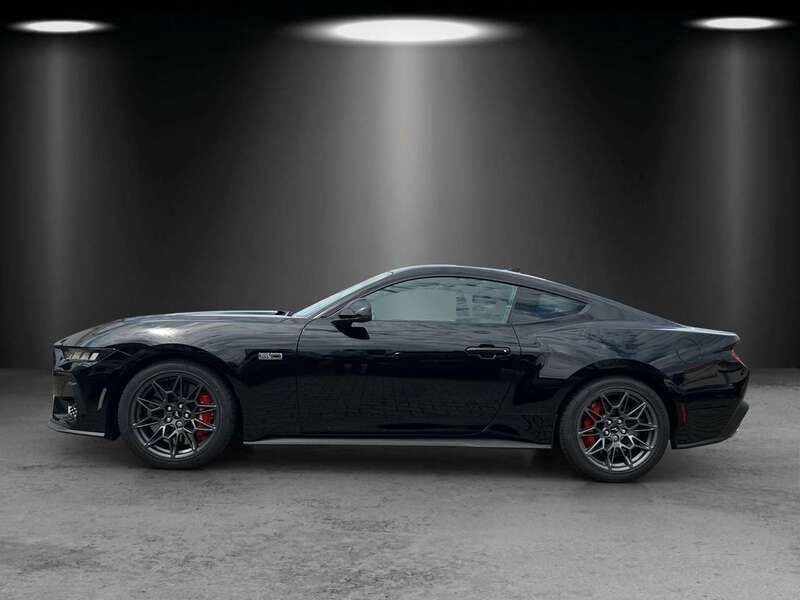 Gebraucht Ford Mustang GT Fastback 446 PS (328 kW) 2024 Iridiumschwarz metallic Coupé