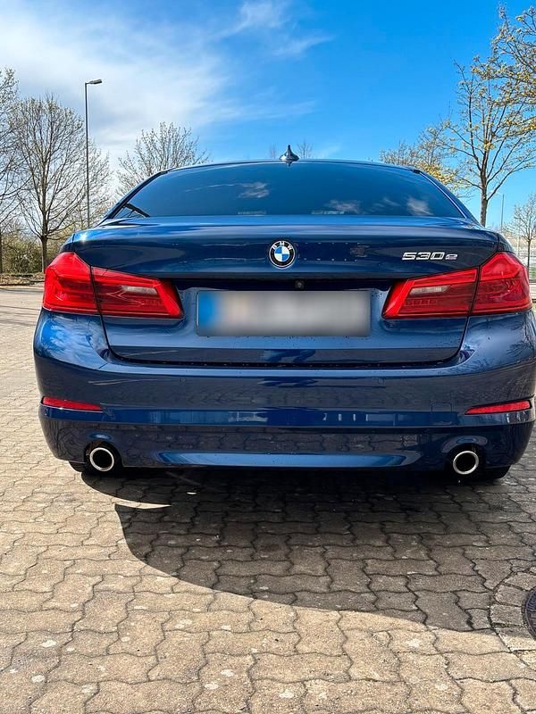 Gebraucht BMW 530 iPerformance 256 PS (188 kW) 2018 Blau Limousine