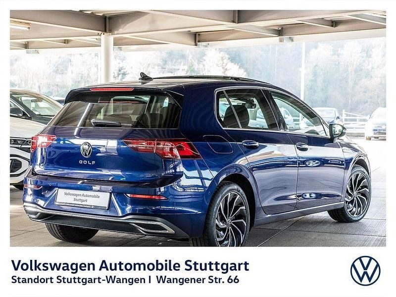 Gebraucht VW Golf VIII Style 190 PS (139 kW) 2022 Blau Limousine