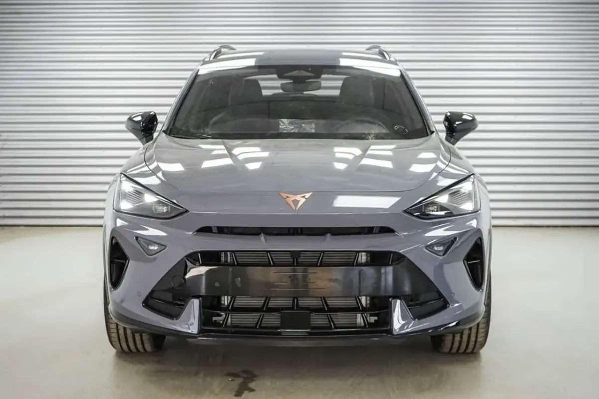 Neu Cupra Formentor 150 PS (110 kW) 2026 Graphene grau metallic (r6) SUV