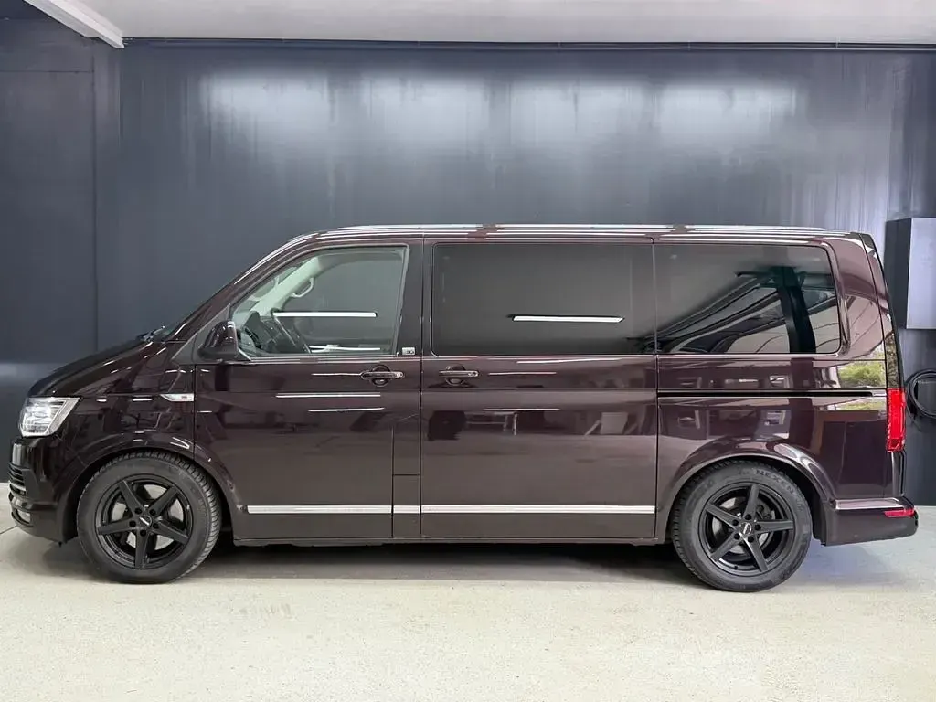 Gebraucht VW Multivan 204 PS (150 kW) 2016 Schwarz Van / Kleinbus