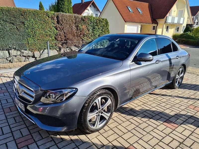 Gebraucht 2017 Mercedes 350 Avantgarde | 29.900 € - Bild 1/4