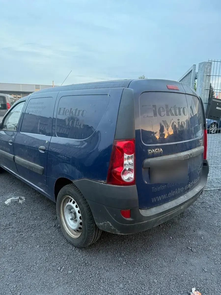 Usata Dacia Logan 75 CV (55 kW) 2009 Blu Station wagon