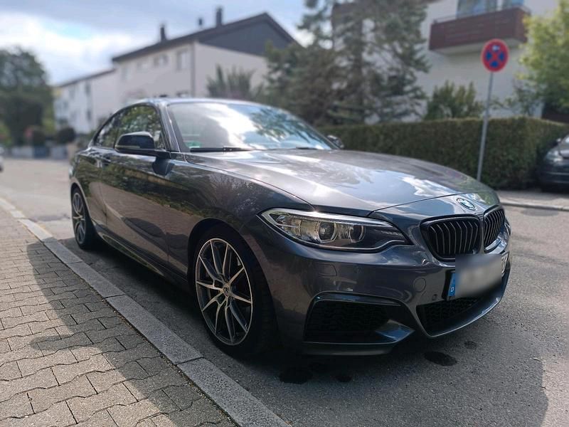 Gebraucht BMW M235 326 PS (239 kW) 2014 Grau Coupé
