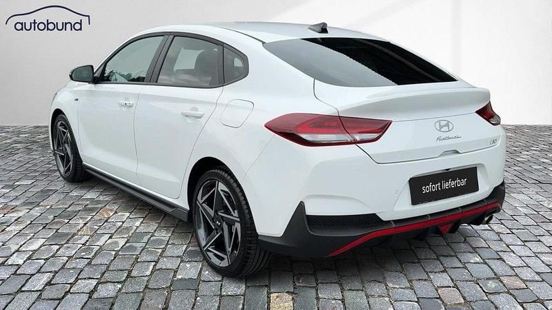 Neu Hyundai i30 N Line 140 PS (102 kW) 2025 Weiß