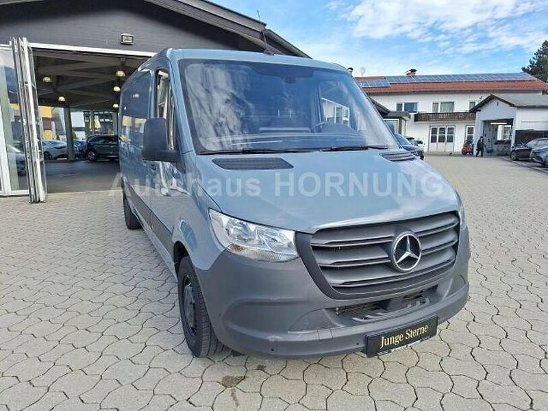Gebraucht Mercedes Sprinter 114 PS (83 kW) 2023 Blaugrau Van