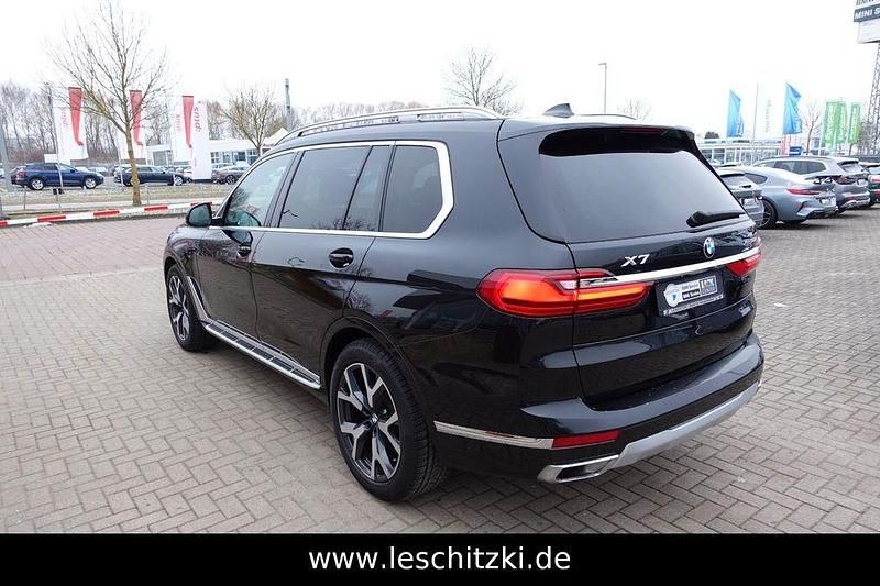 Gebraucht BMW X7 265 PS (194 kW) 2020 Schwarz SUV