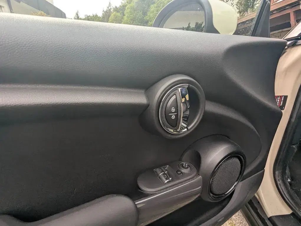 Gebraucht Mini ONE 102 PS (75 kW) 2020 Weiß Kleinwagen