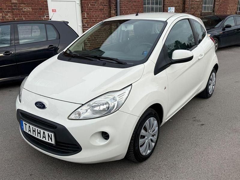 Gebraucht Ford Ka 69 PS (50 kW) 2011 Weiß Kleinwagen