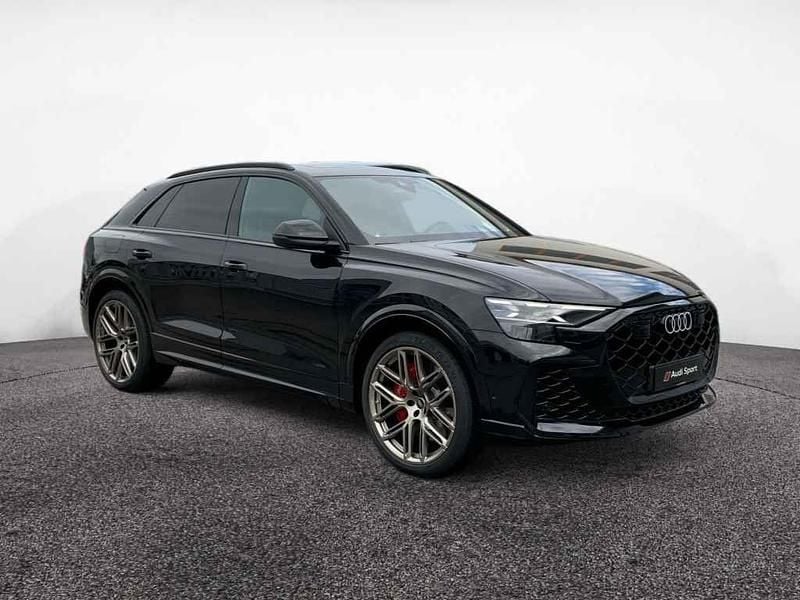 Neu Audi RS Q8 Sport 600 PS (441 kW) 2025 Schwarz SUV