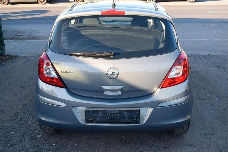 Gebraucht Opel Corsa Active 87 PS (63 kW) 2013 Grau Kleinwagen