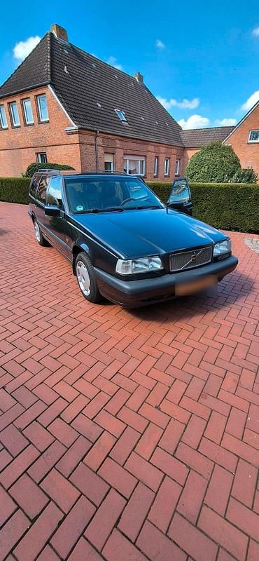 Second-hand Volvo 850 144 CP (105 kW) 1996 Gri Break