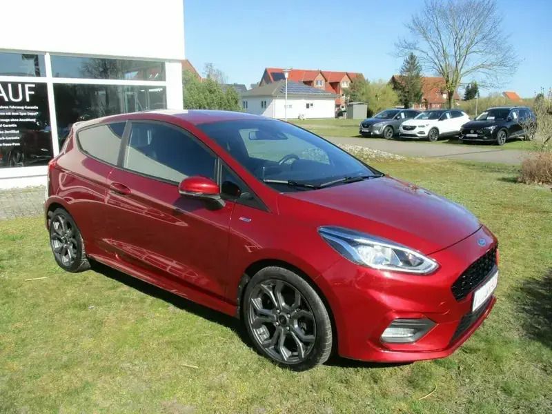 Gebraucht Ford Fiesta ST-Line 101 PS (74 kW) 2017 Rubyrotmetallic Kleinwagen