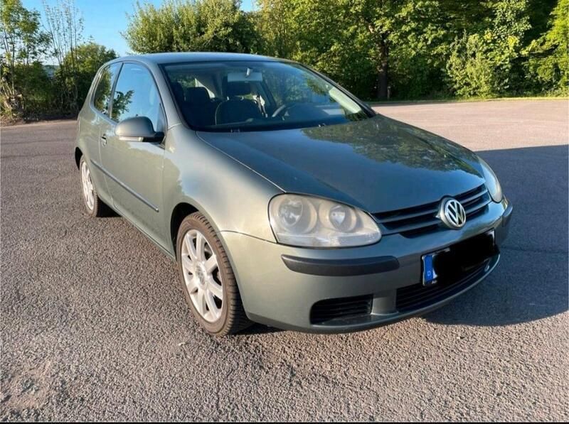 Grün Gebraucht 2004 VW Golf V Coupé | 1.600 € - Bild 1/4