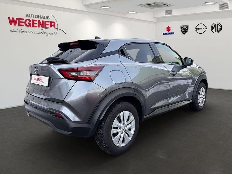 Gebraucht Nissan Juke 360º 114 PS (83 kW) 2023 Gun metallic (m) SUV
