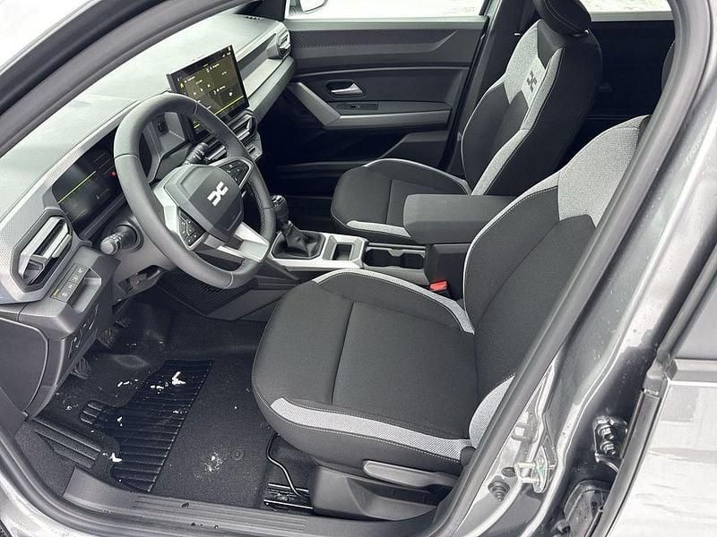Neu Dacia Duster Journey 122 PS (89 kW) 2026 Dolomitgrau SUV