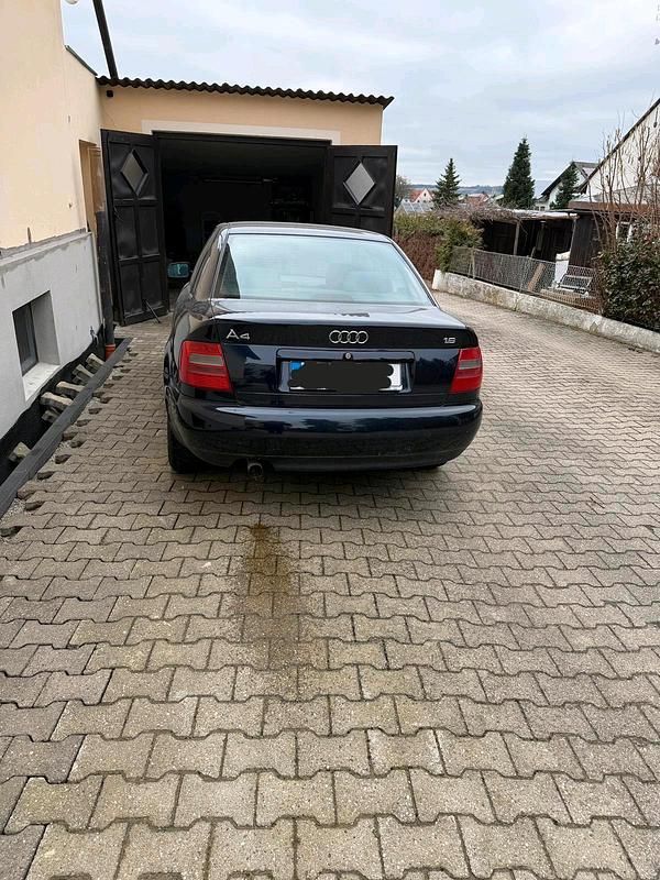 Gebraucht Audi A4 100 PS (73 kW) 1997 Blau Limousine