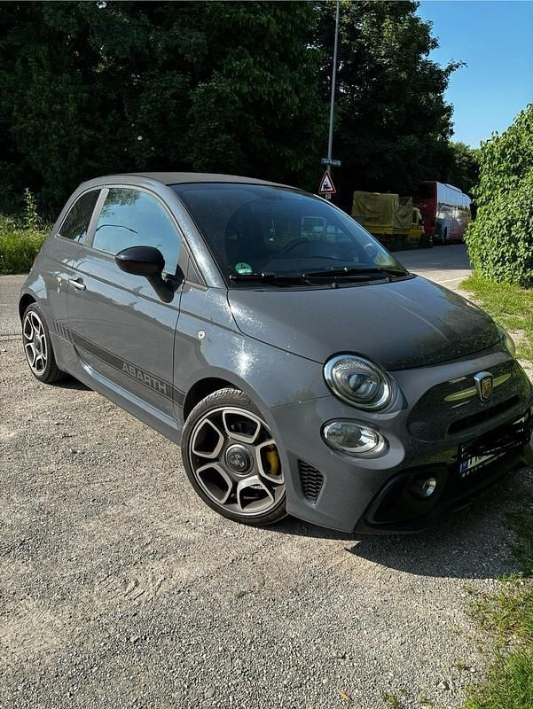Grau Gebraucht 2018 Abarth 595C Cabrio | 15.900 € (Fairer Preis) - Bild 1/4
