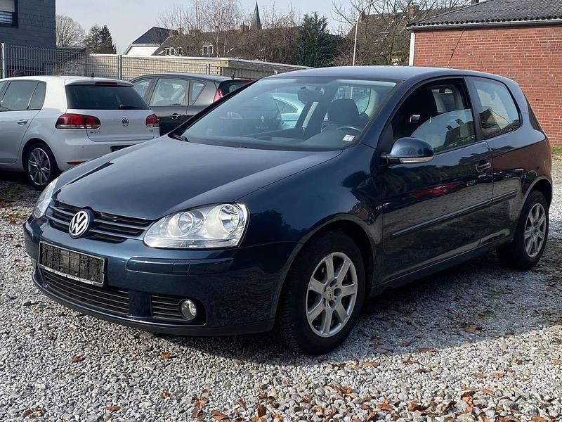 Gebraucht VW Golf IV 105 PS (77 kW) 2006 Bluegraphit perleffekt Kleinwagen