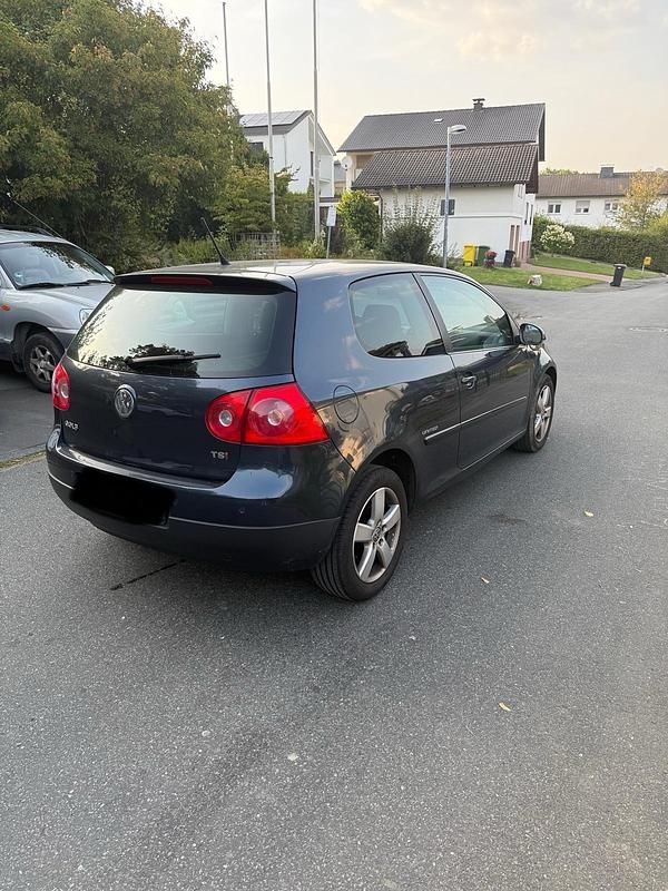 Schwarz Gebraucht 2008 VW Golf V Kleinwagen | 3.290 € (Guter Preis) - Bild 1/3