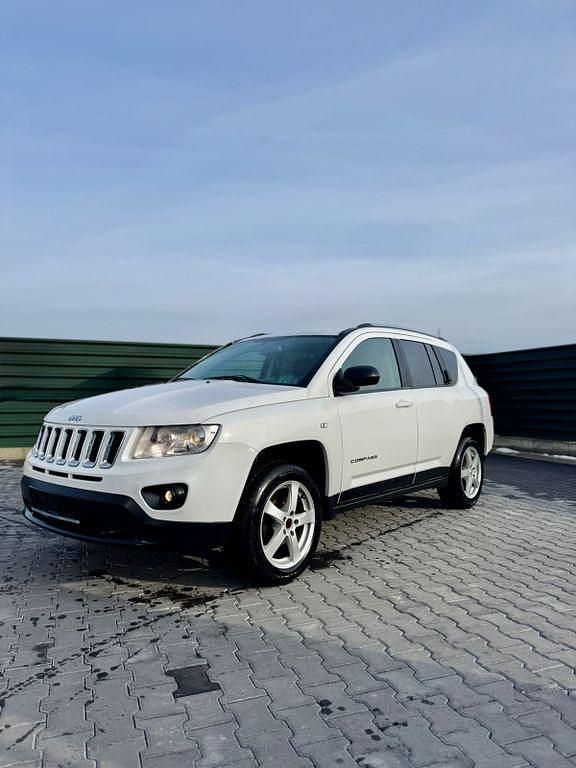 Gebraucht Jeep Compass Limited 136 PS (100 kW) 2012 Weiß SUV