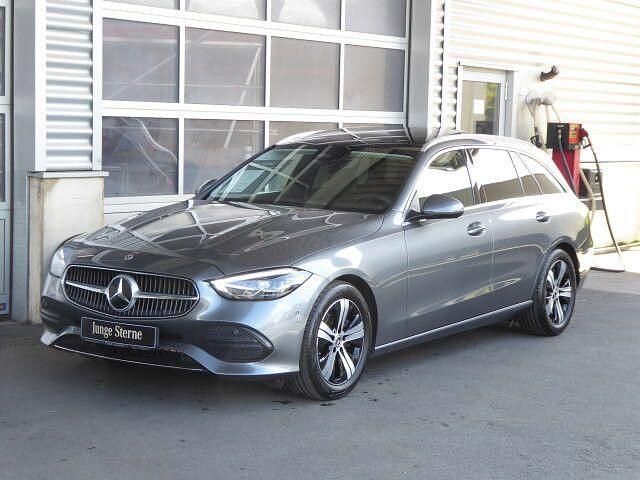 Gebraucht Mercedes C220 Avantgarde 200 PS (147 kW) 2023 Grau Kombi
