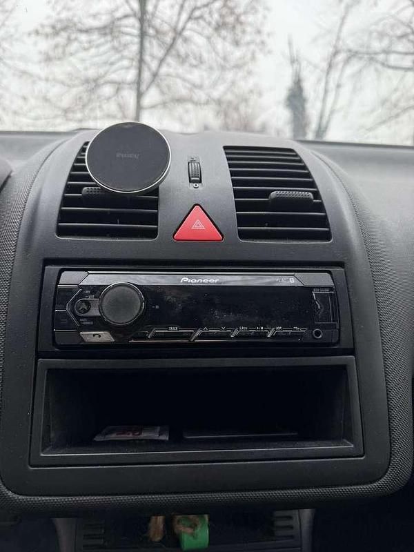 Gebraucht VW Polo 50 PS (36 kW) 2000 Limousine