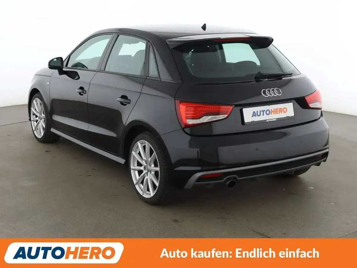 Gebraucht Audi A1 Sport 95 PS (69 kW) 2017 Brillantschwarz Kleinwagen