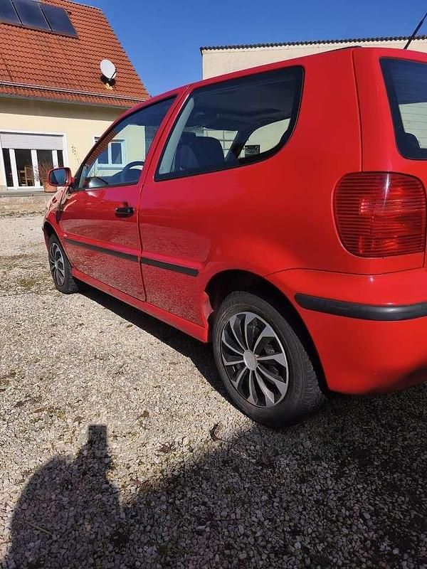 Gebraucht VW Polo 75 PS (55 kW) 2000 Rot Limousine