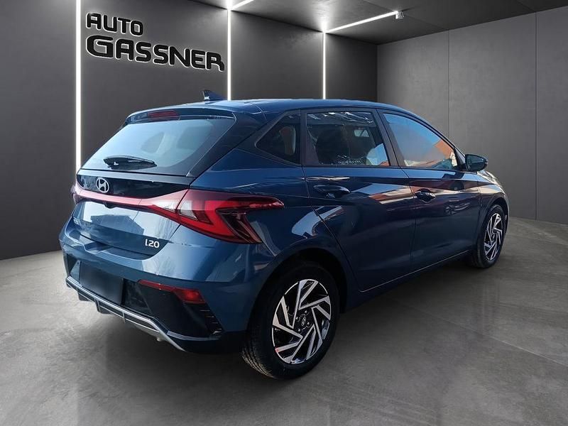 Neu Hyundai i20 Trend 90 PS (66 kW) 2026 Blau Limousine