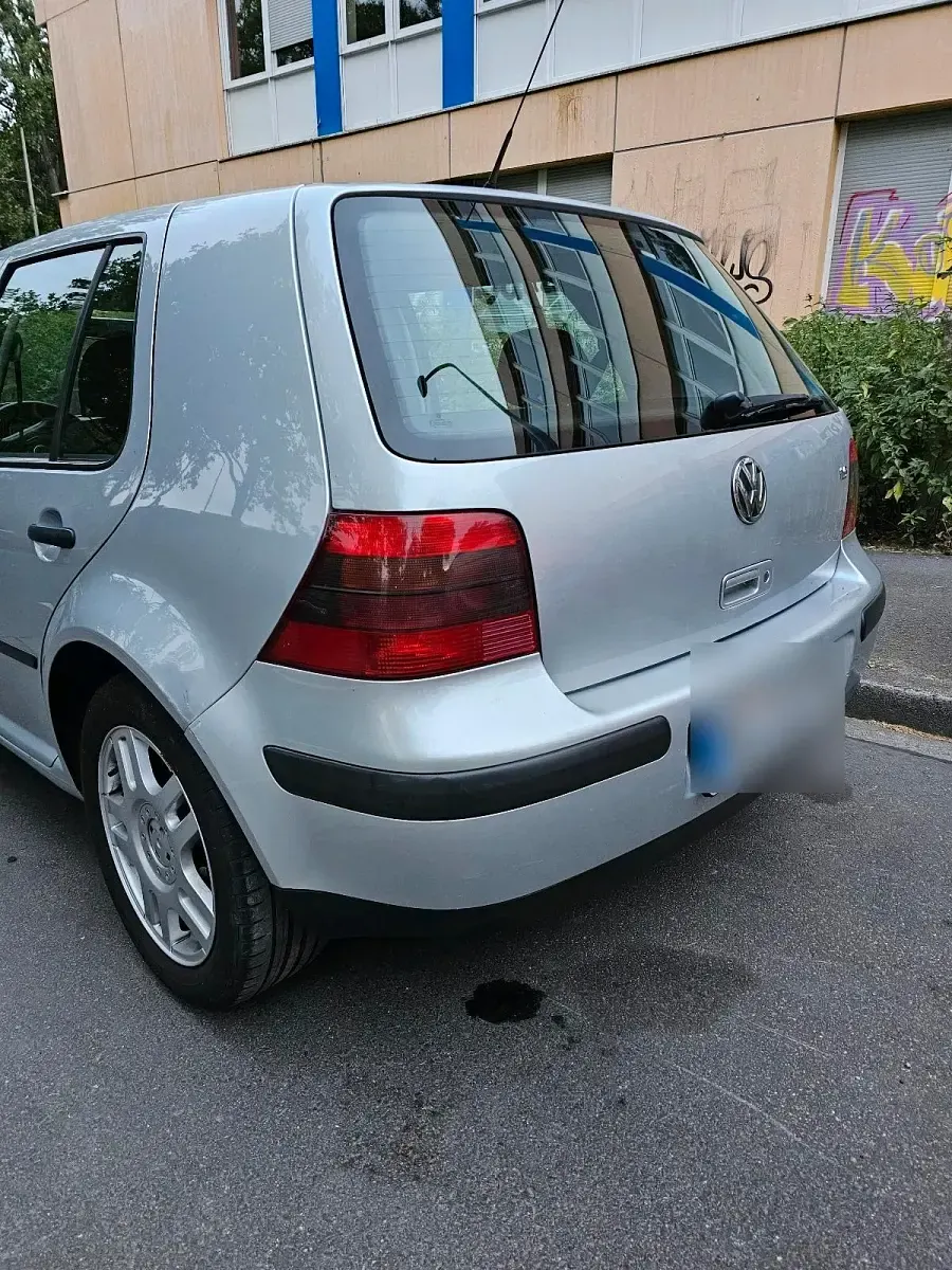 Gebraucht VW Golf IV 105 PS (77 kW) 2000 Grau Kleinwagen