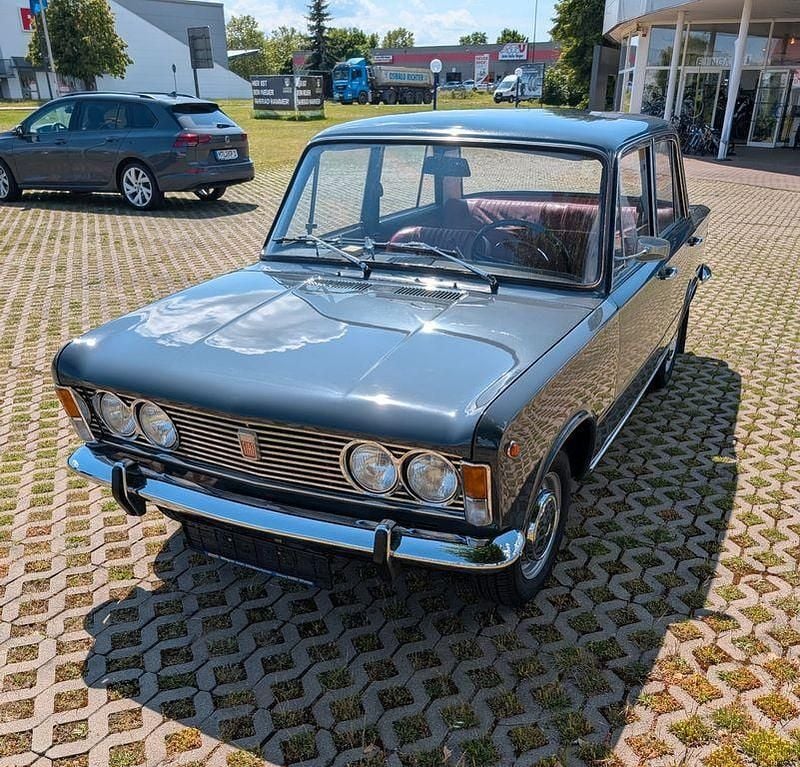 Blau Gebraucht 1970 Fiat 125 Limousine | 10.900 € - Bild 1/4