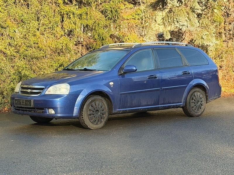 Gebraucht Chevrolet Nubira SE Plus 109 PS (80 kW) 2006 Blau Kombi